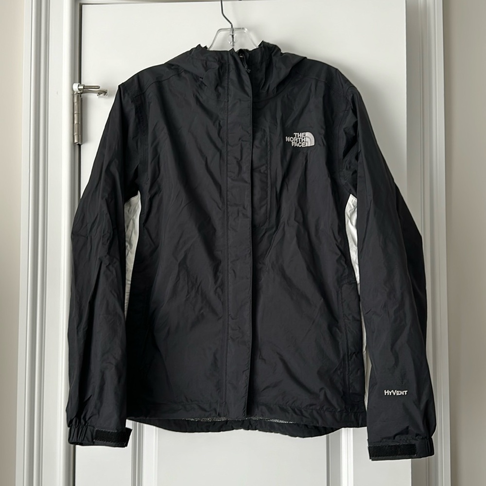 Women’s North Face Rain Jacket